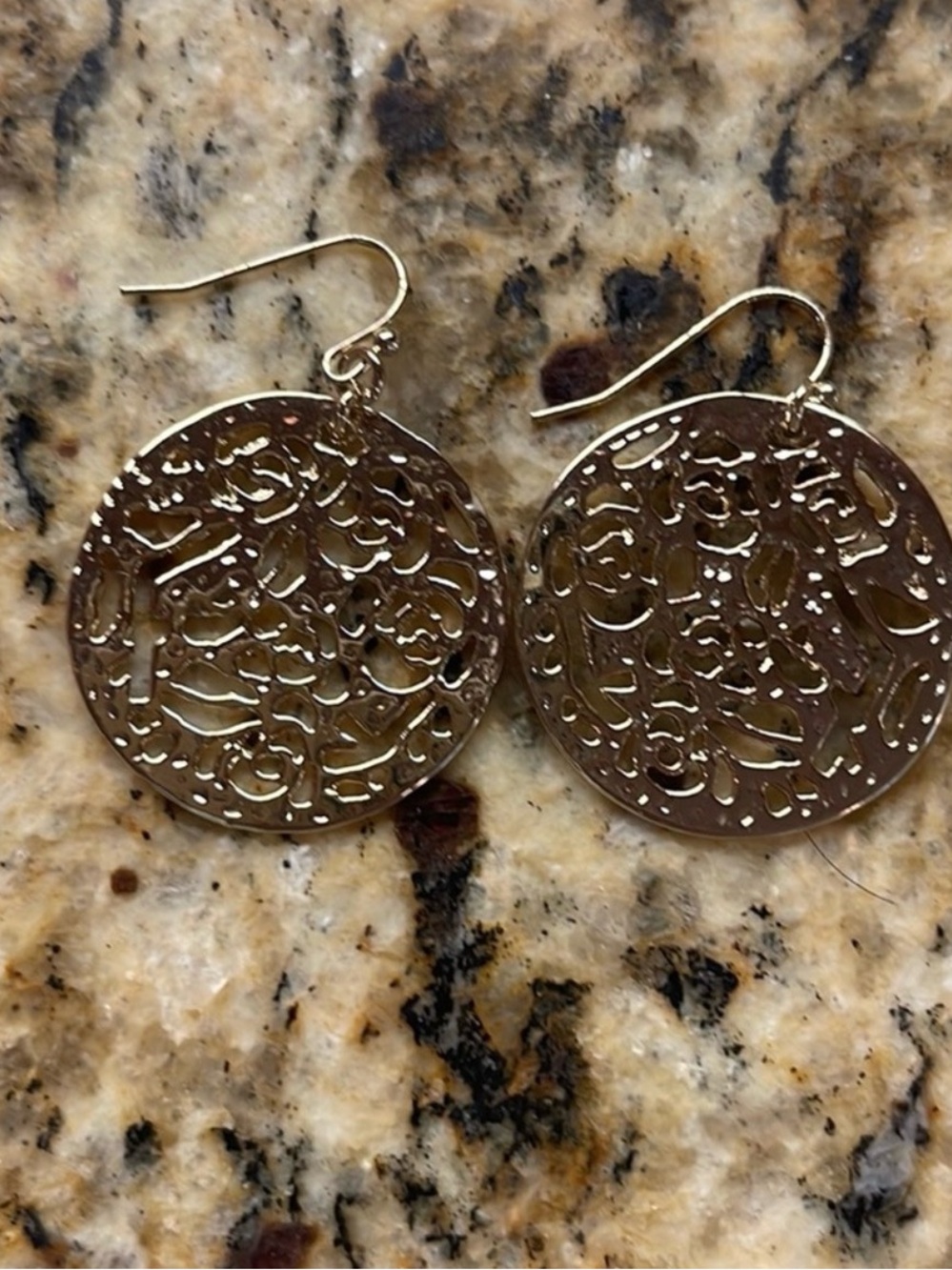 Kendra Scott Madina Earrings